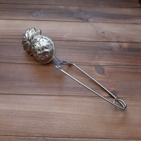 Pineapple Tea Infuser Stainless Steel by Mudpie Kitchen Gadget - Picture 2 of 4